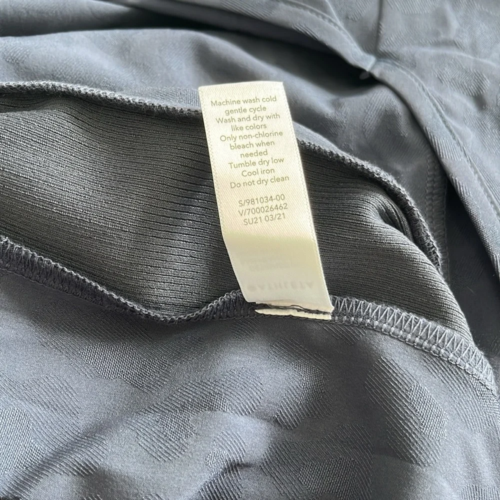 Athleta NWT Brooklyn‎ Textured Jumpsuit Romper Animal Print Athletic Women’s 16 - Picture 16 of 16